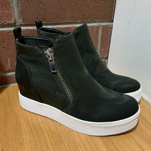 Steve Madden “Wedgie” Wedge Sneaker